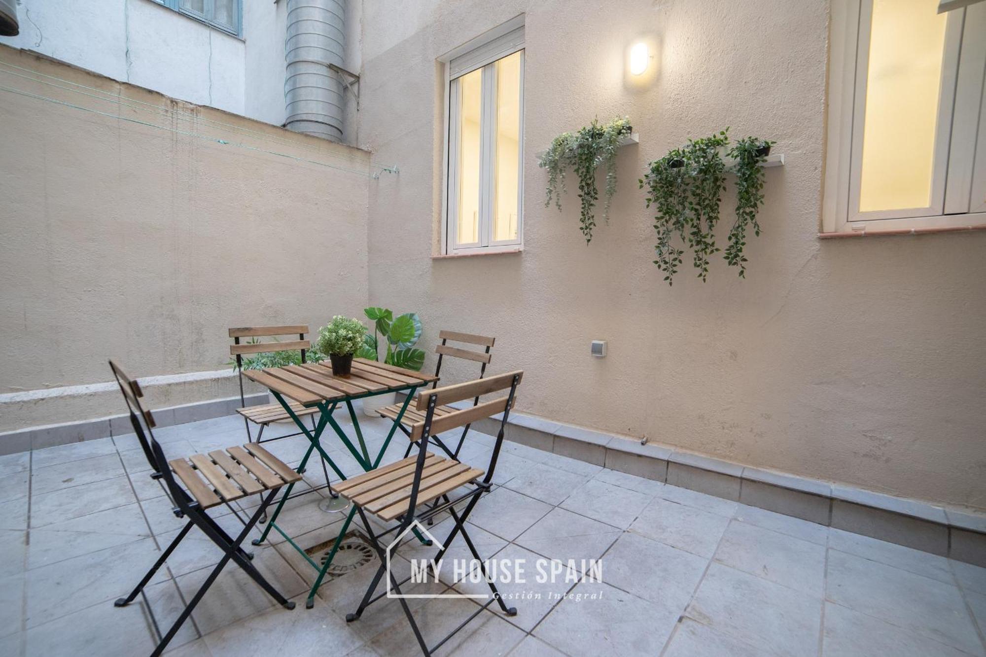 Myhousespain - Acogedor Piso Con Patio En Chamberi Мадрид Экстерьер фото